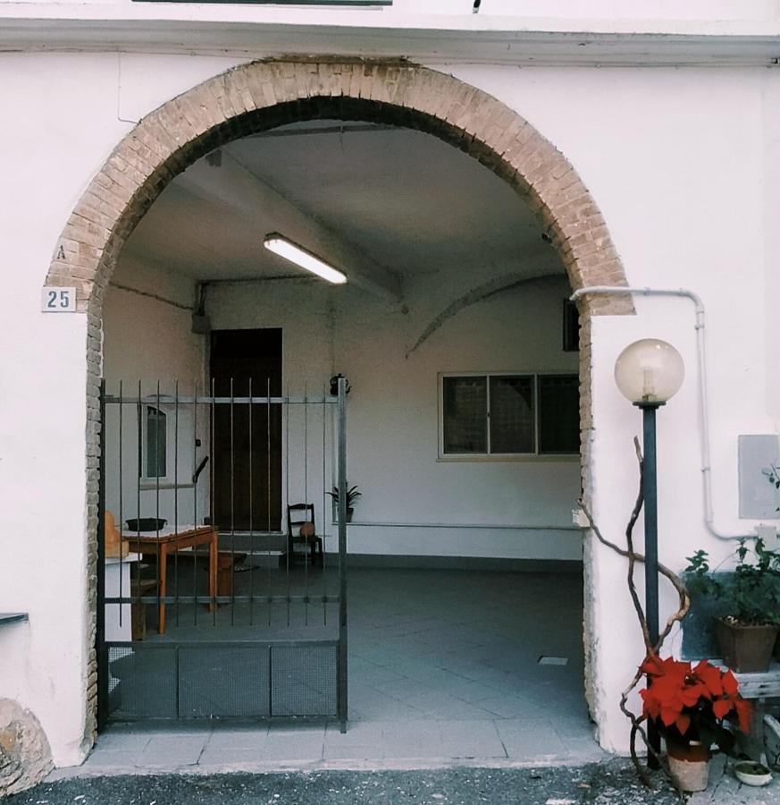 La Loggia Di Na Villa Albenga Exteriör bild