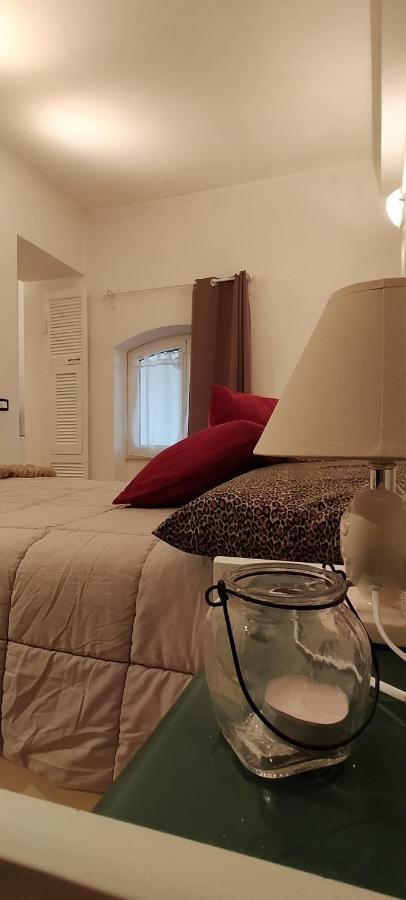 La Loggia Di Na Villa Albenga Exteriör bild