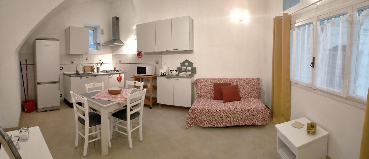 La Loggia Di Na Villa Albenga Exteriör bild